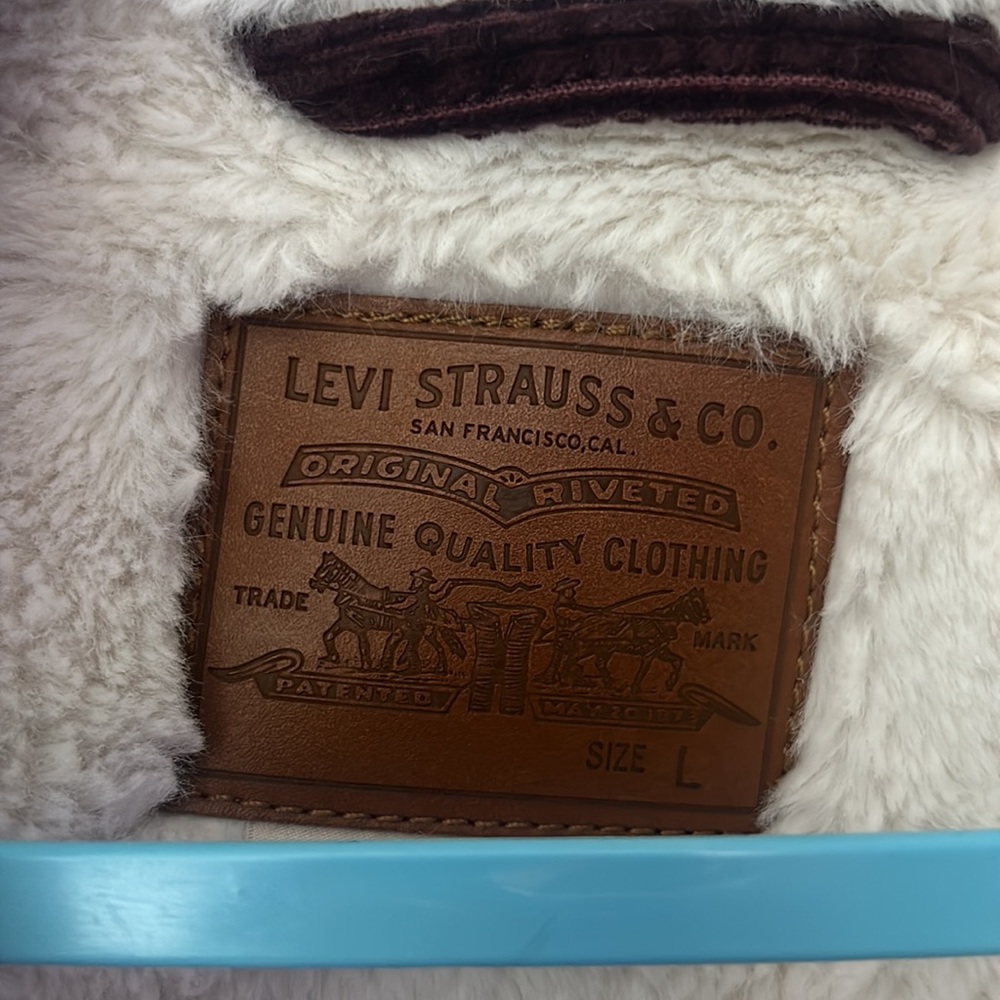 Trucker Jacket - Picture 3 of 4